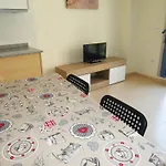 3000 公寓 *